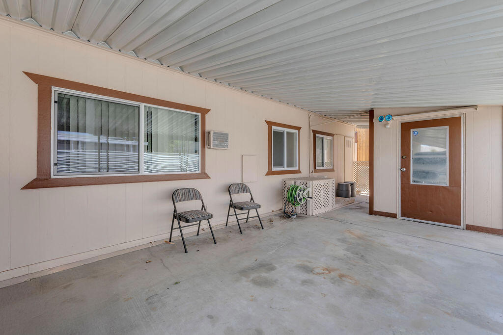 5 Prickly Pear Lane Property Photo 5