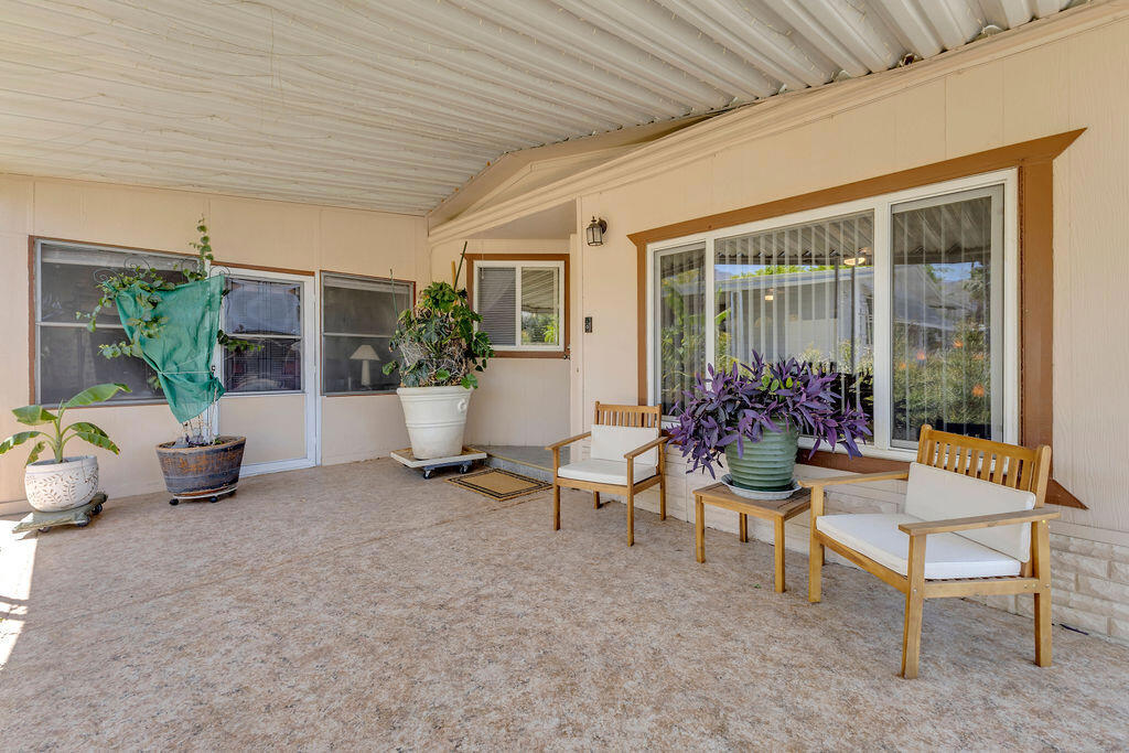 5 Prickly Pear Lane Property Photo 7