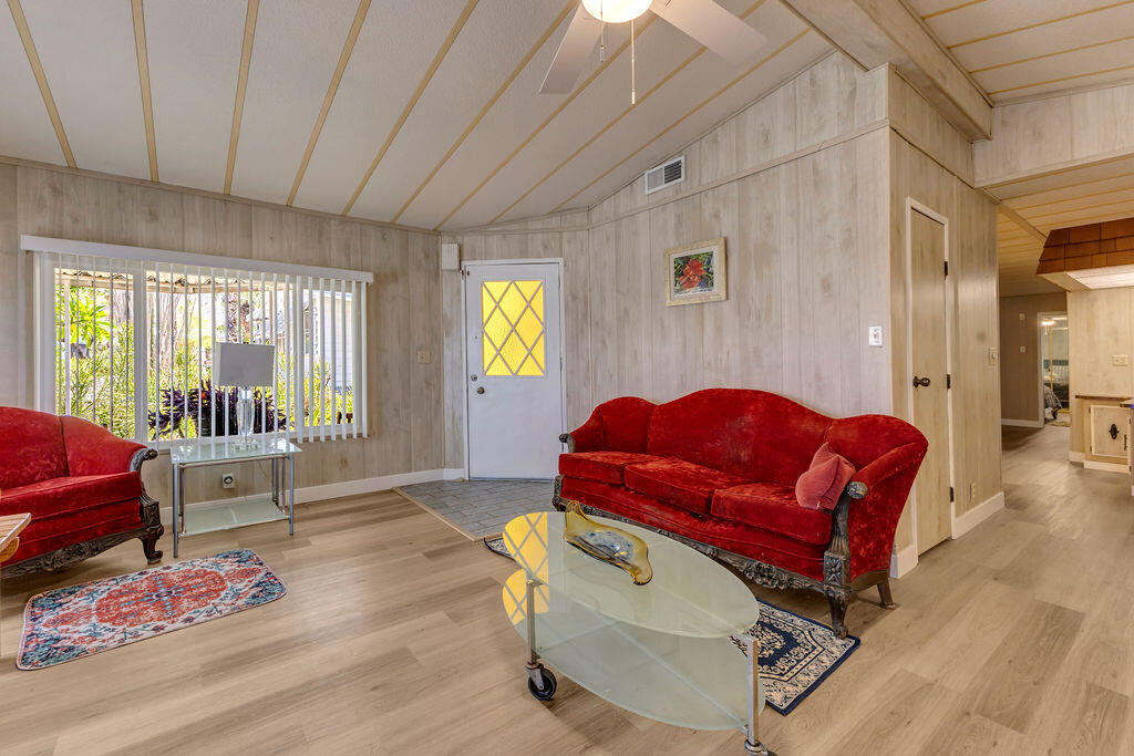 5 Prickly Pear Lane Property Photo 14