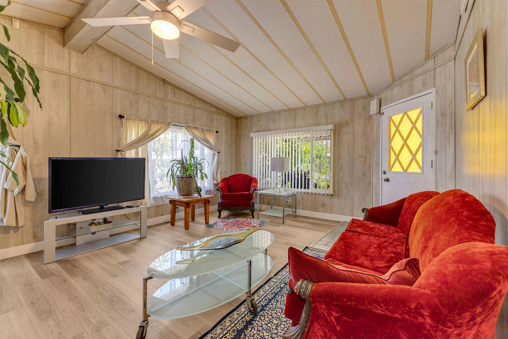 5 Prickly Pear Lane Property Photo 15