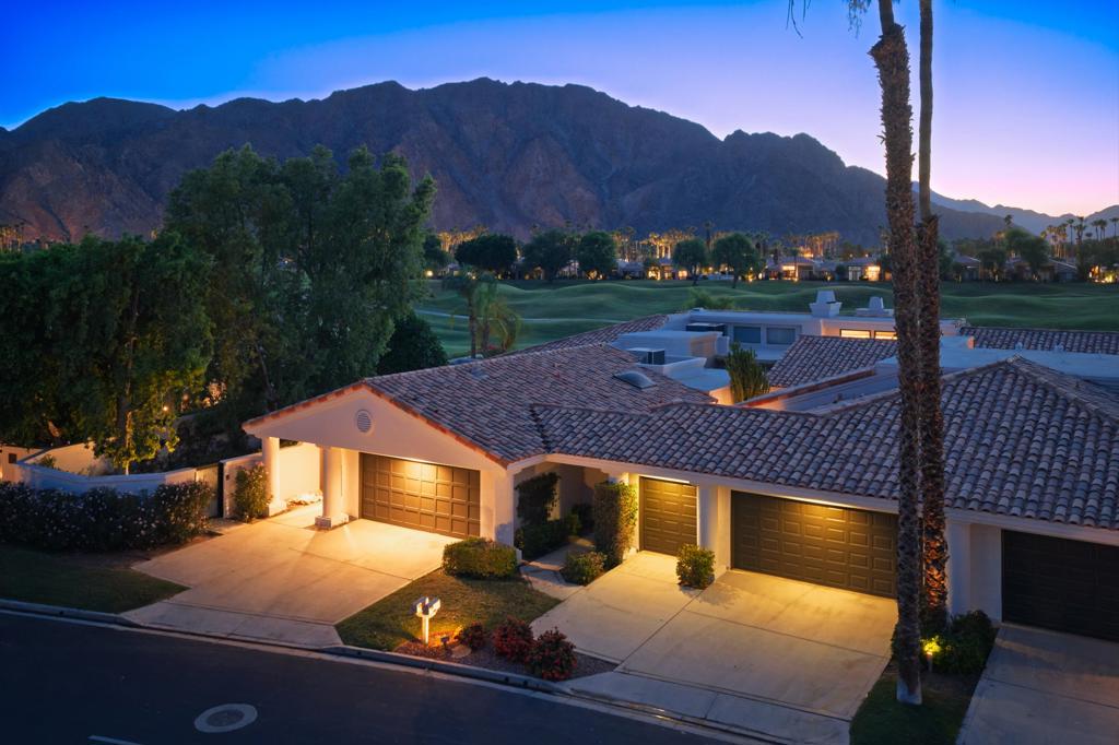 54805 Inverness Way Property Photo 3