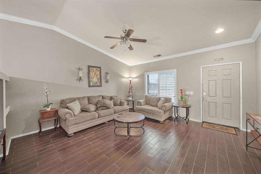 83124 Blue Mountain Court Property Photo 6