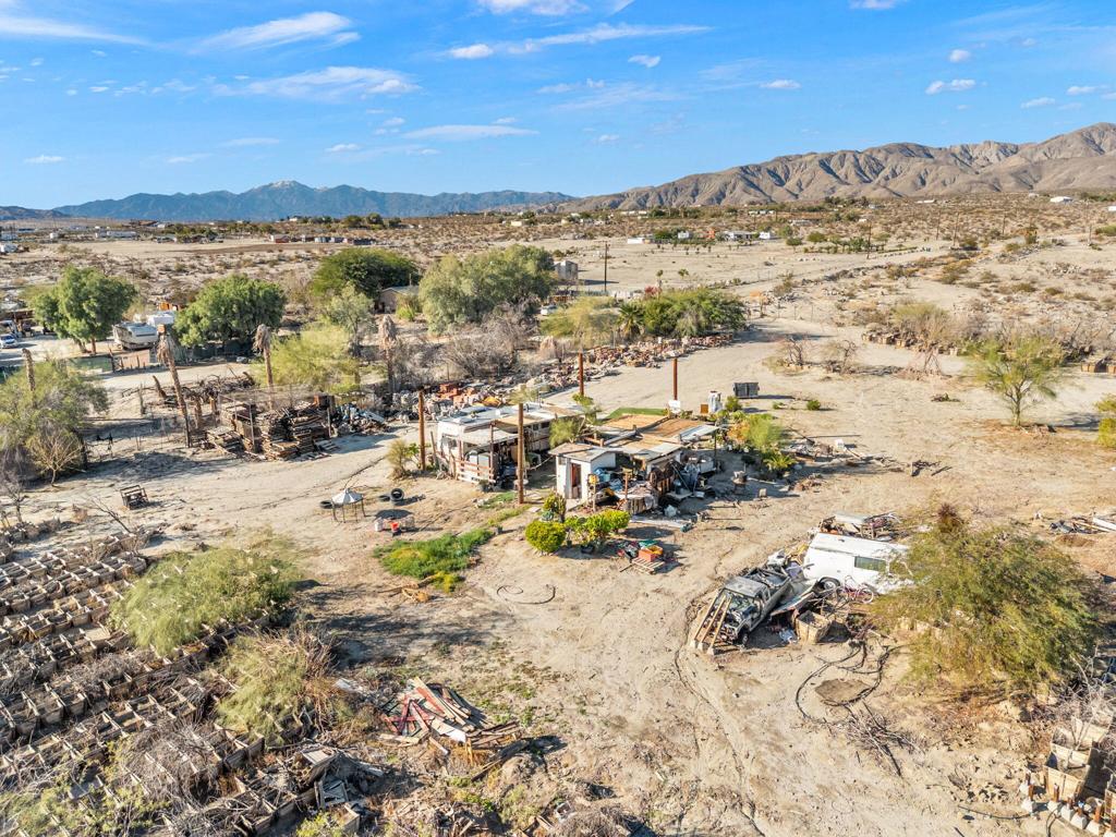 23810 Lamel Drive Property Photo 14