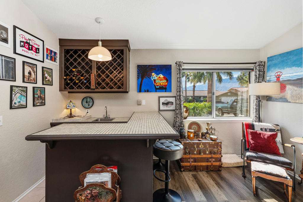 64574 Brae Burn Avenue Property Photo 8