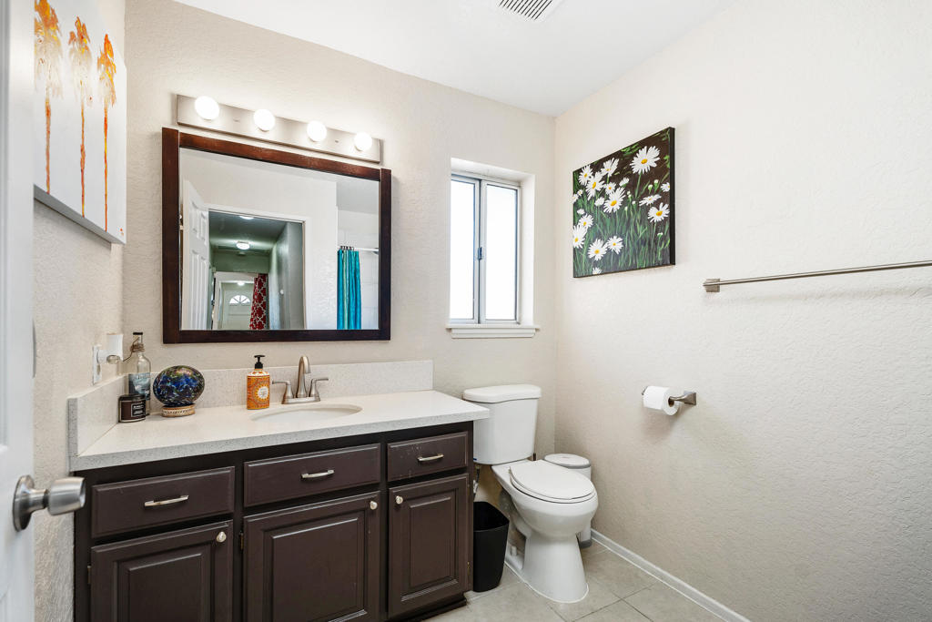 64574 Brae Burn Avenue Property Photo 18