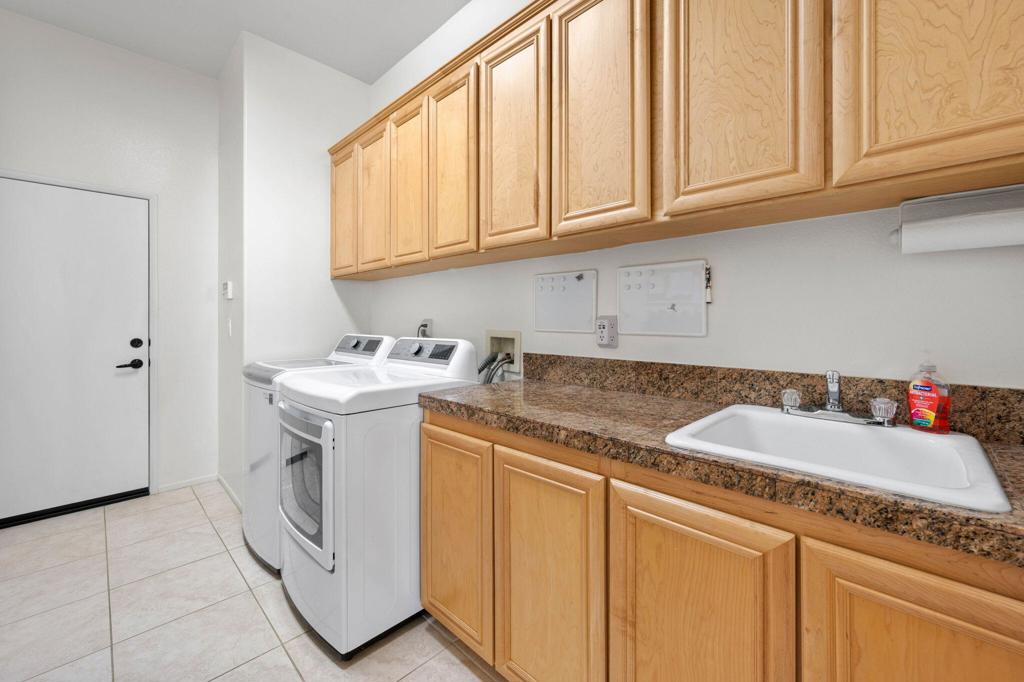 44163 Yucca Drive Property Photo 31