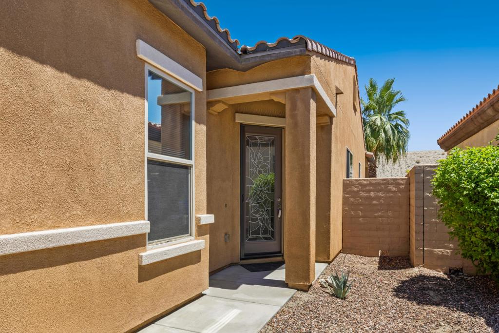81526 Avenida Viesca Property Photo 3