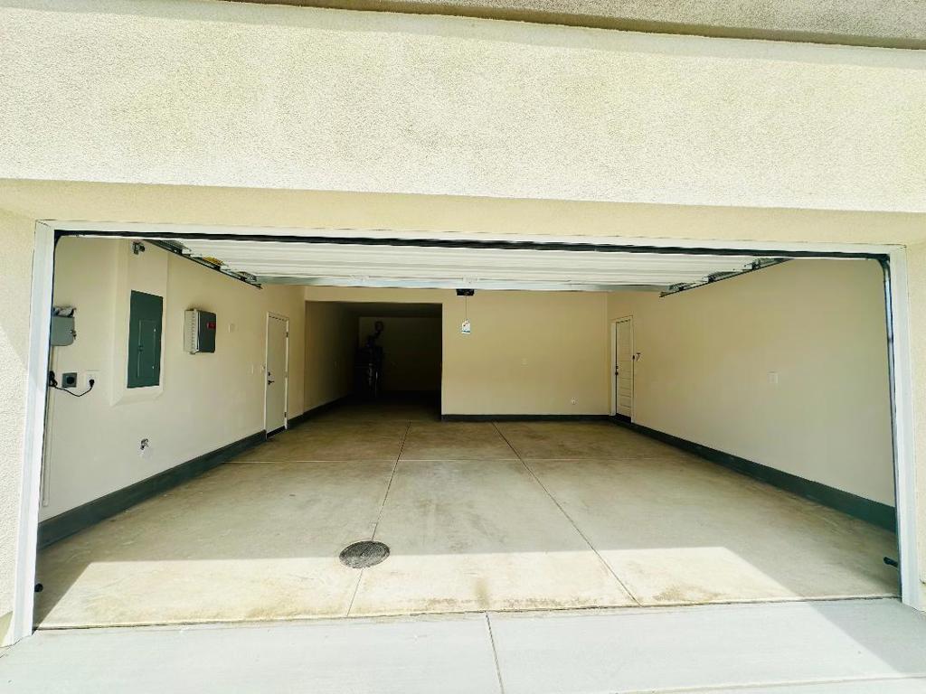 36180 Cameron Place Property Photo 4