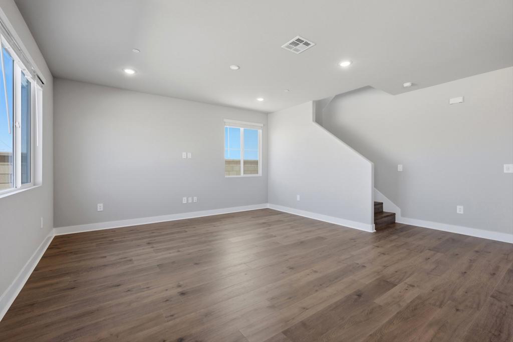 36180 Cameron Place Property Photo 9