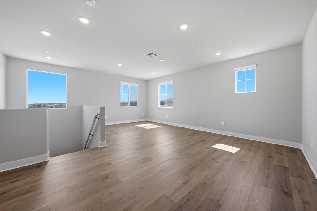 36180 Cameron Place Property Photo 20