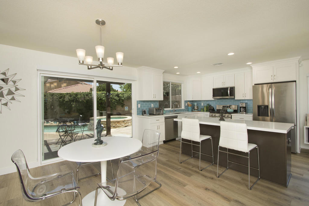 78280 Springtime Way Property Photo 3