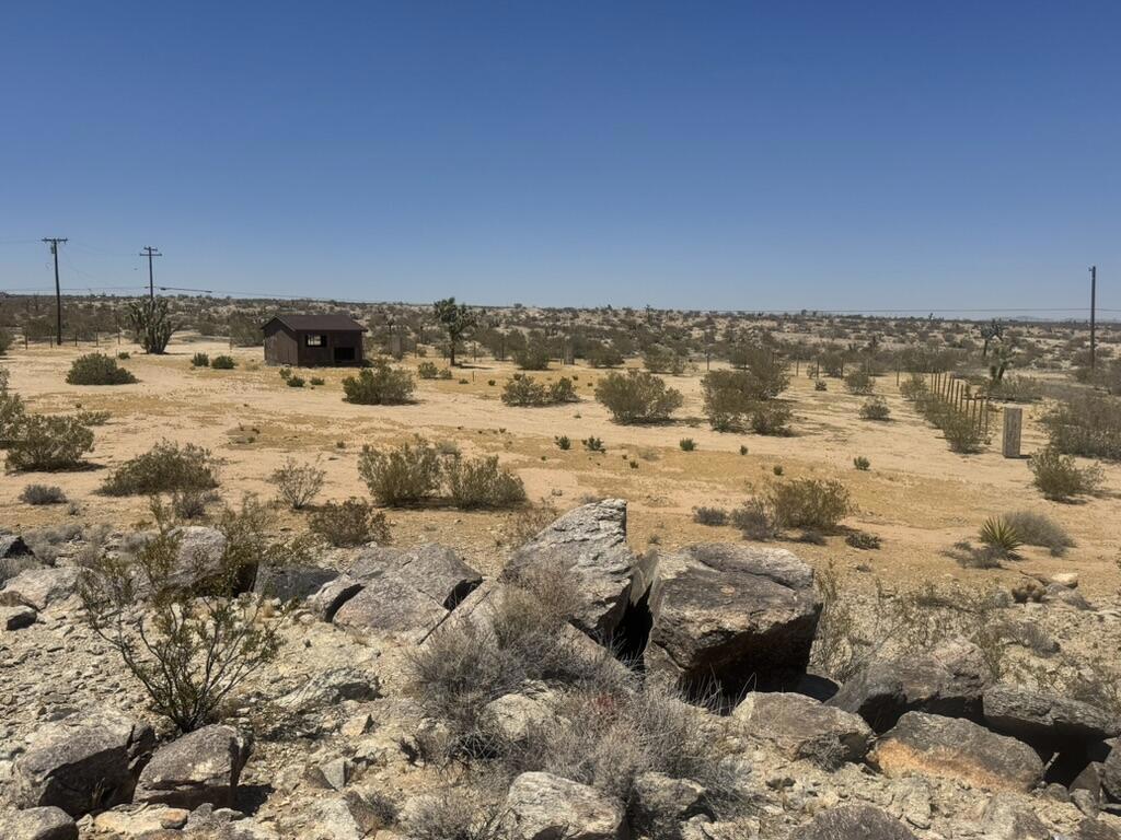 62157 Aberdeen Drive Property Photo 4