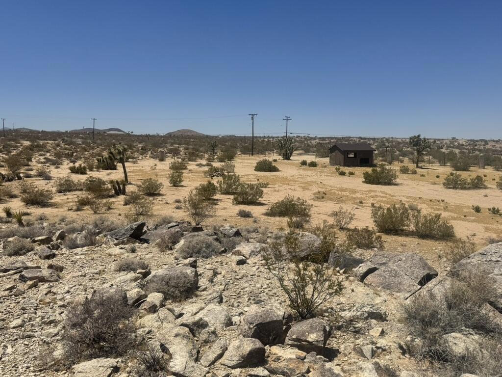 62157 Aberdeen Drive Property Photo 5