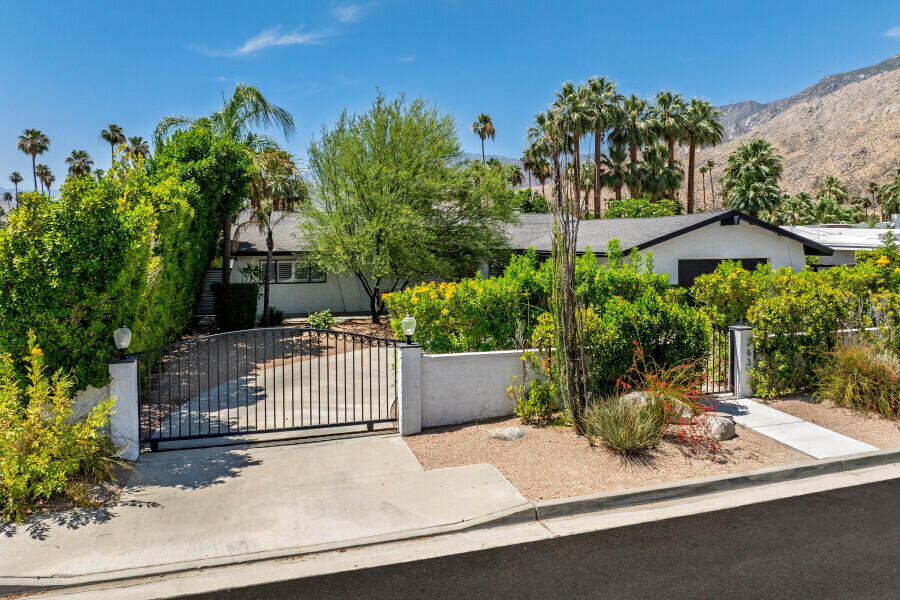 263 E Morongo Road Property Photo 8