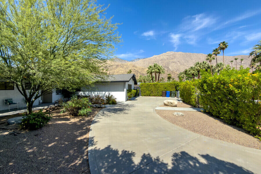263 E Morongo Road Property Photo 13