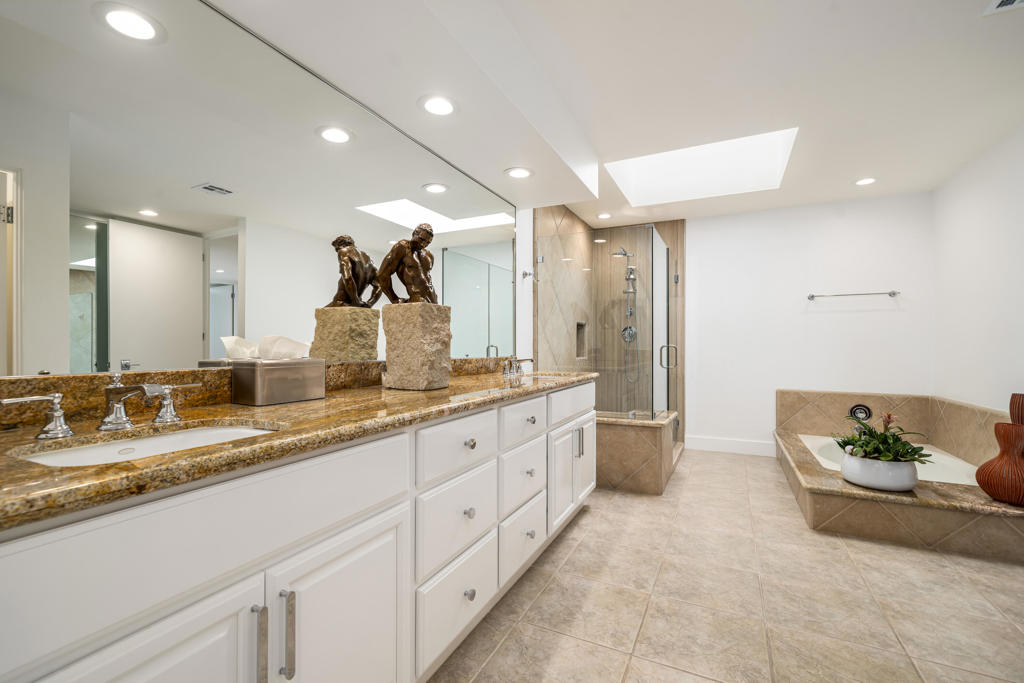 7 Dartmouth Drive Property Photo 16