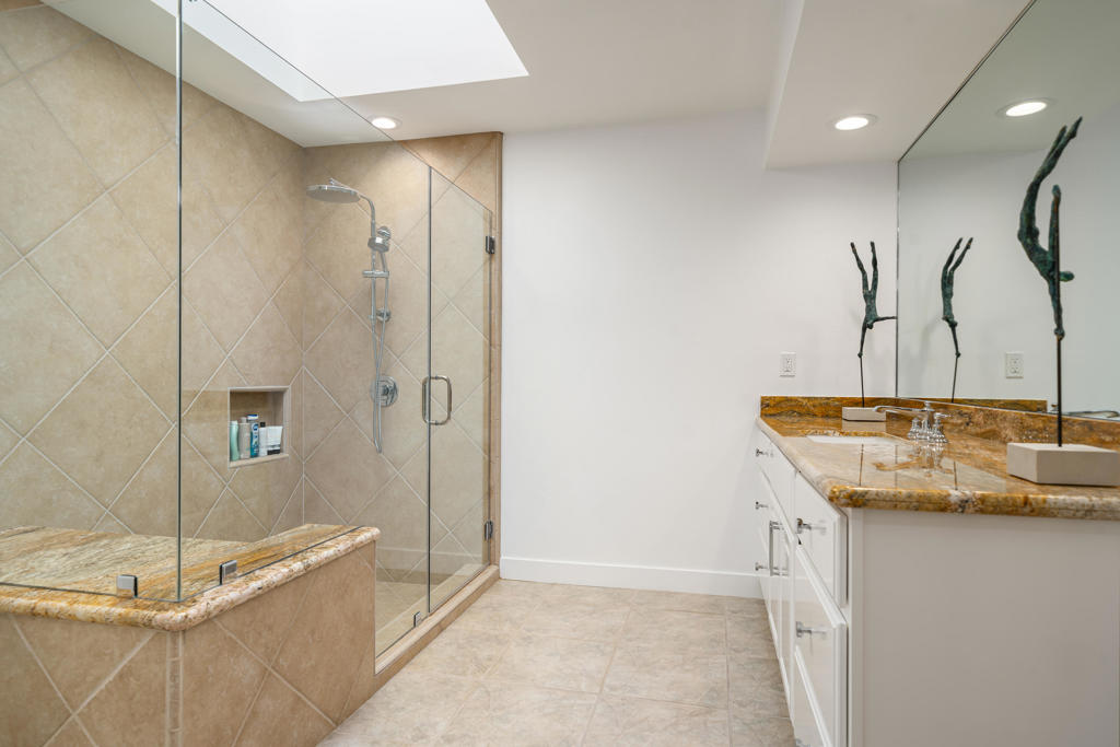 7 Dartmouth Drive Property Photo 21