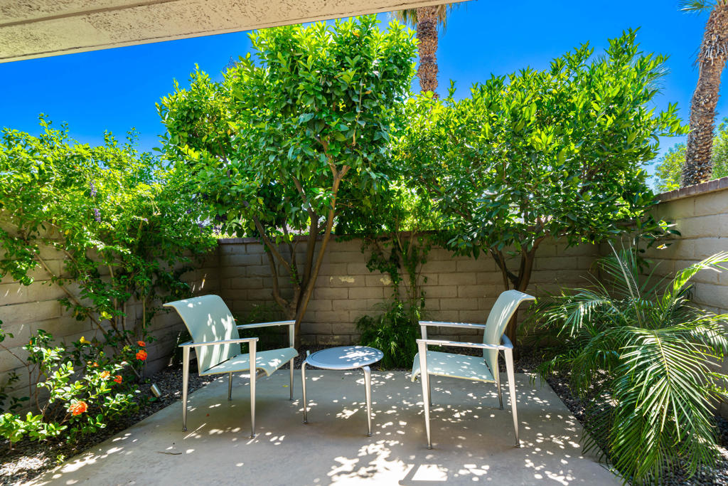 7 Dartmouth Drive Property Photo 22
