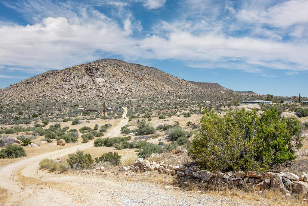 53102 Geronimo Trail Property Photo 18