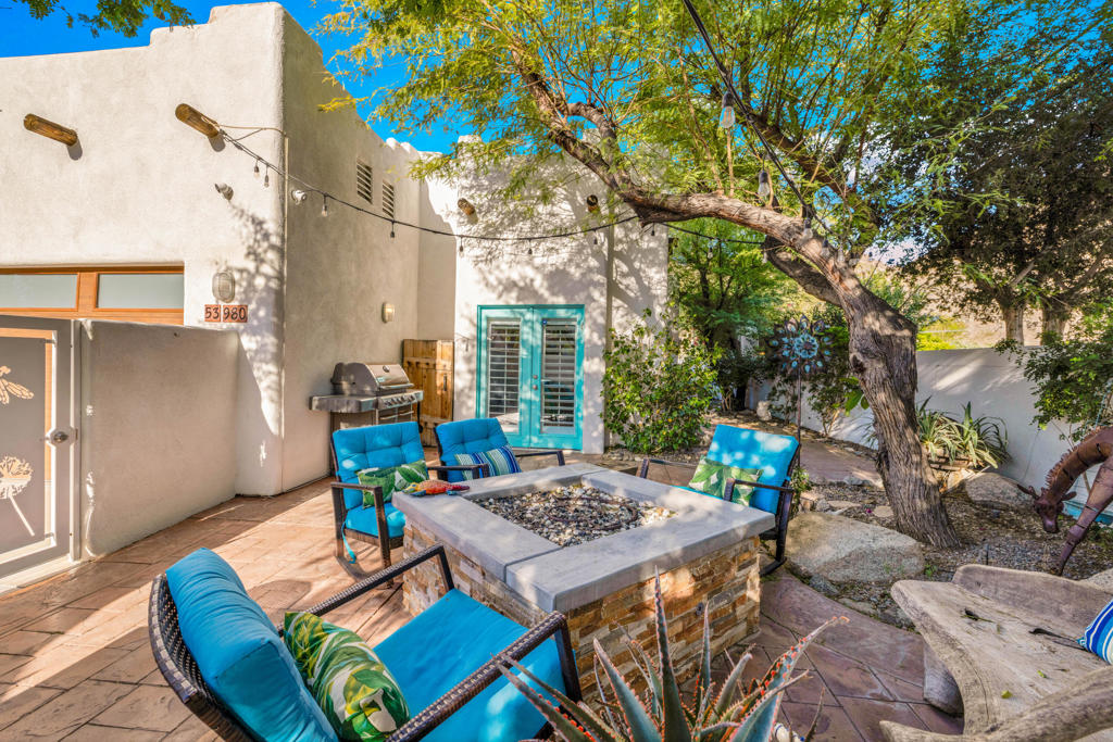 53980 Avenida Mendoza Property Photo 1