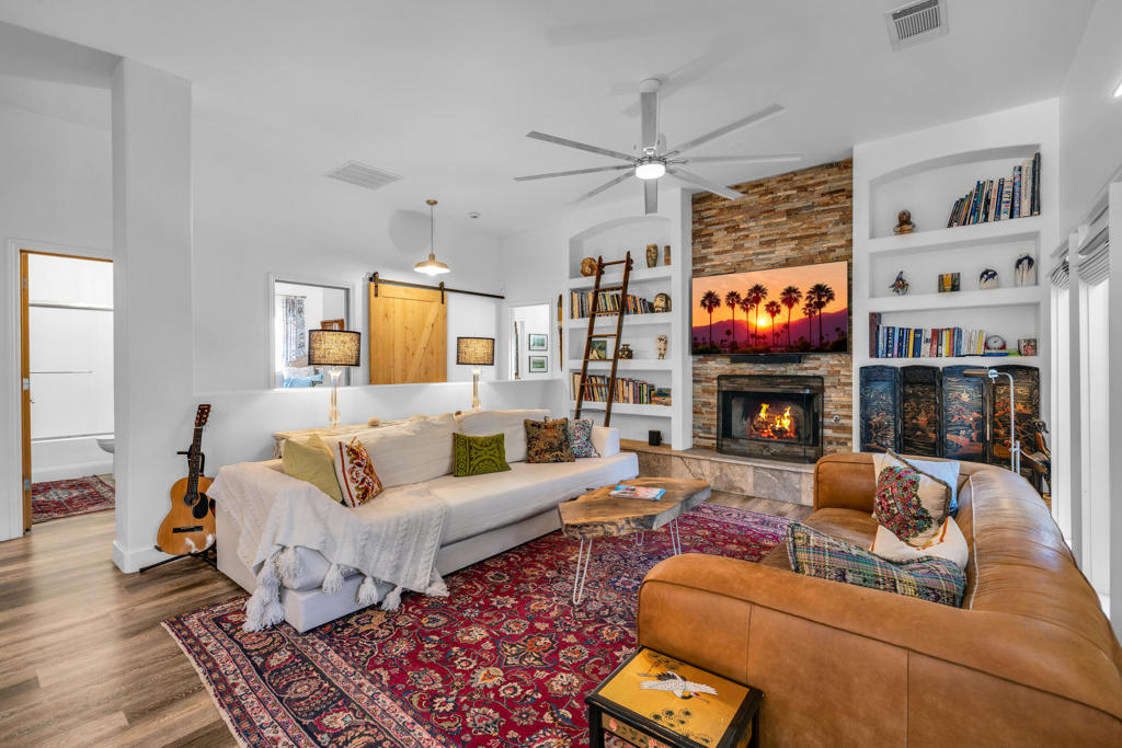 53980 Avenida Mendoza Property Photo 4