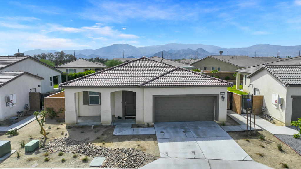 79275 Taffala Drive Property Photo 1