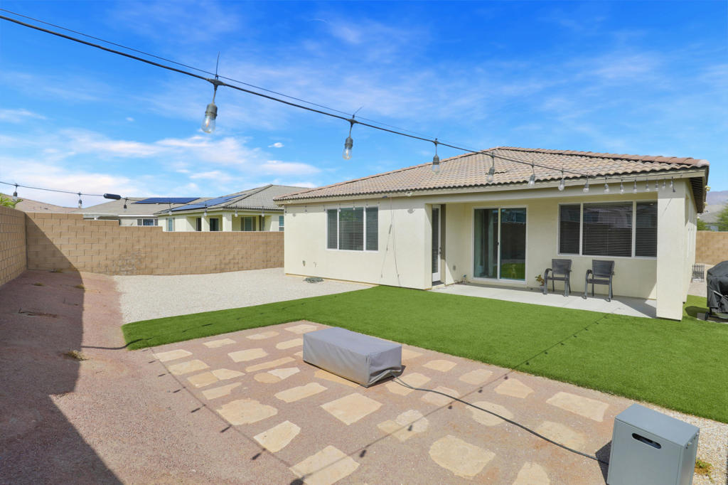 79275 Taffala Drive Property Photo 2