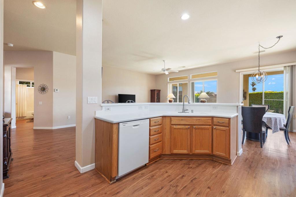 43762 Royal Saint George Drive Property Photo 9