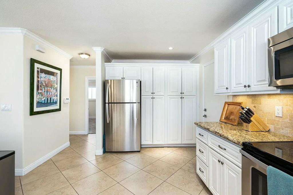 46890 Highland Palms Drive Property Photo 14