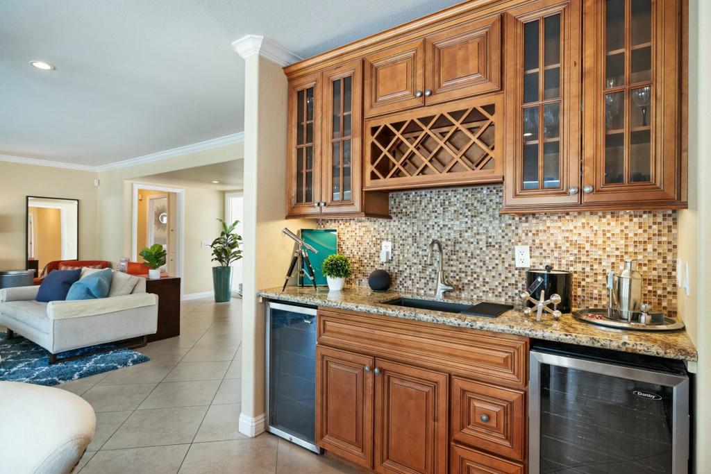 46890 Highland Palms Drive Property Photo 17