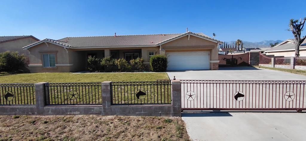 1523 Bryan Street Property Photo 2