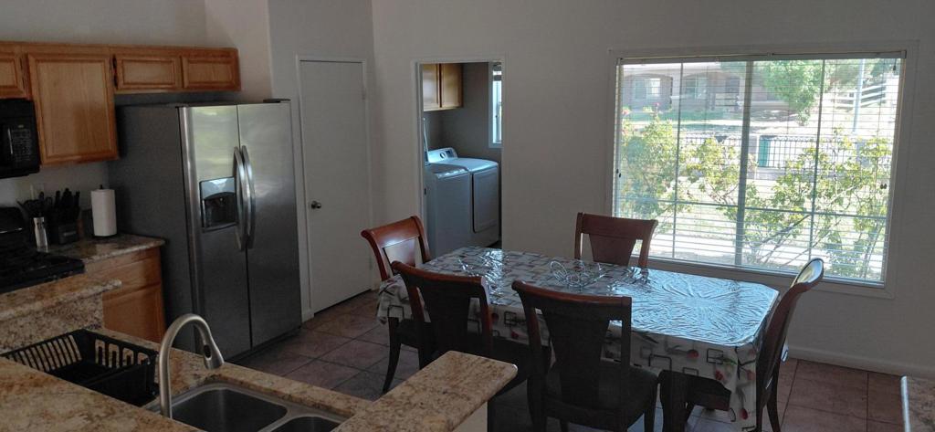 1523 Bryan Street Property Photo 18