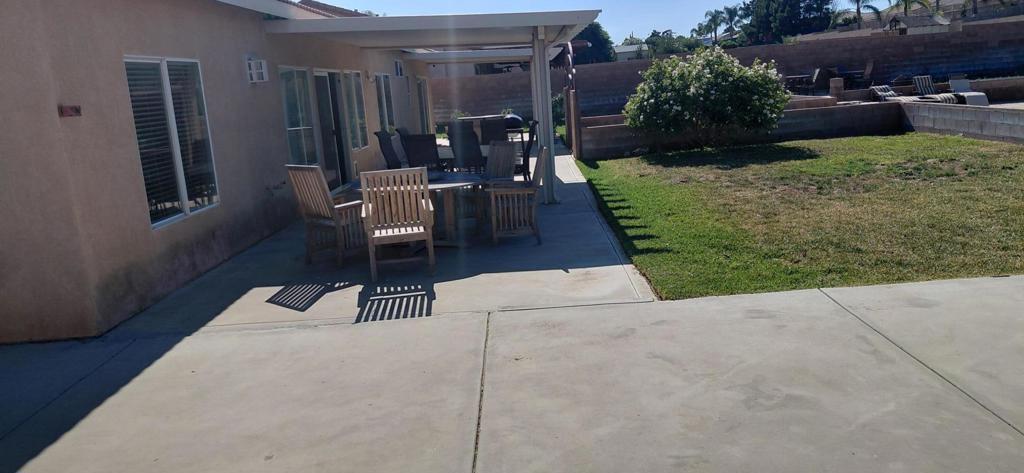 1523 Bryan Street Property Photo 51