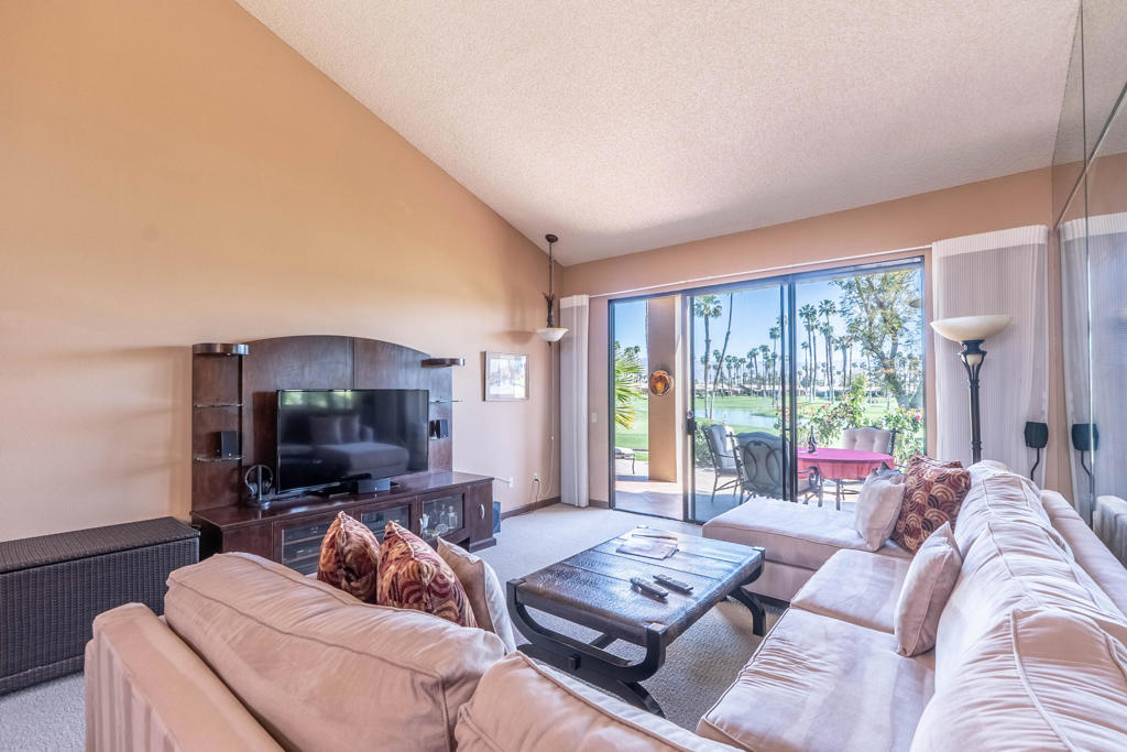 76185 Sweet Pea Way Property Photo 7
