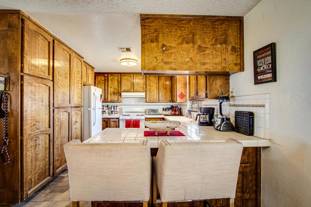 56949 Spencer Road Property Photo 4