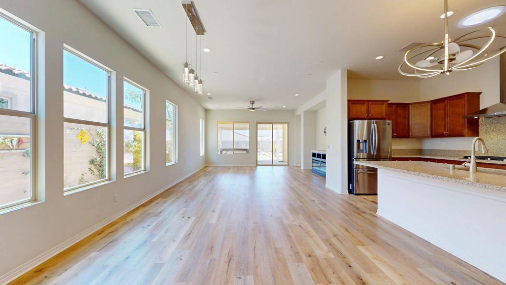 25 Pinot Noir Property Photo 13