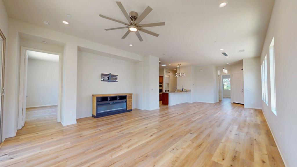 25 Pinot Noir Property Photo 17
