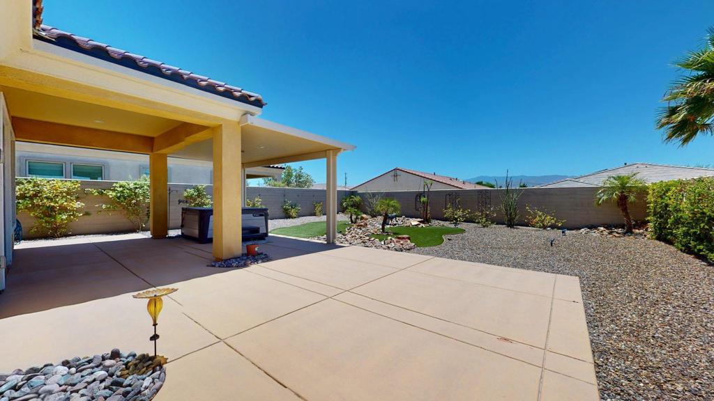 25 Pinot Noir Property Photo 31
