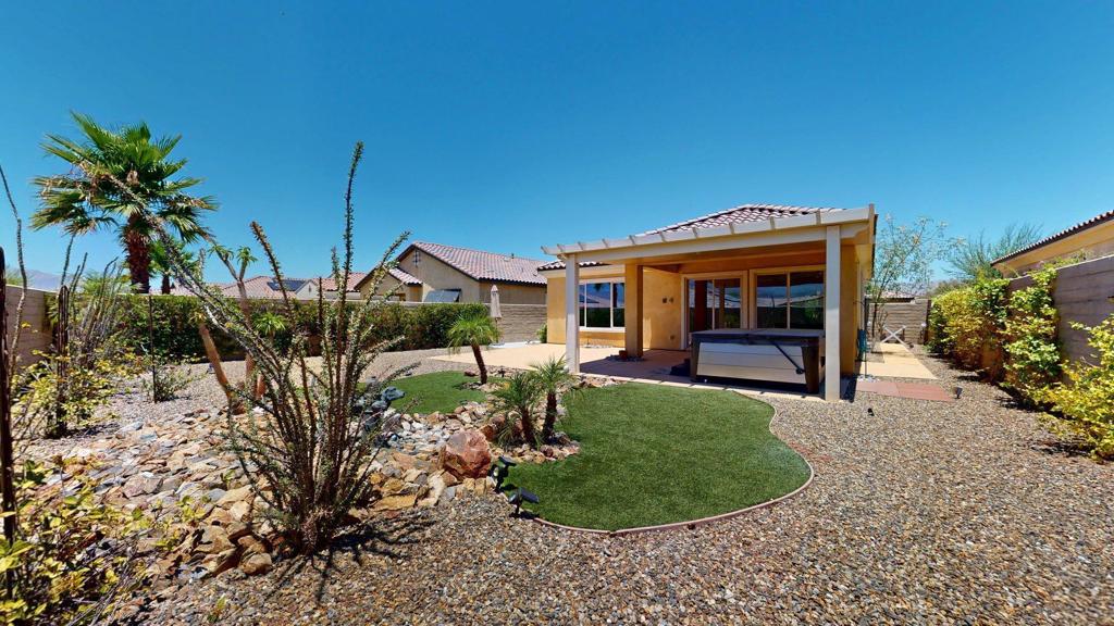 25 Pinot Noir Property Photo 33