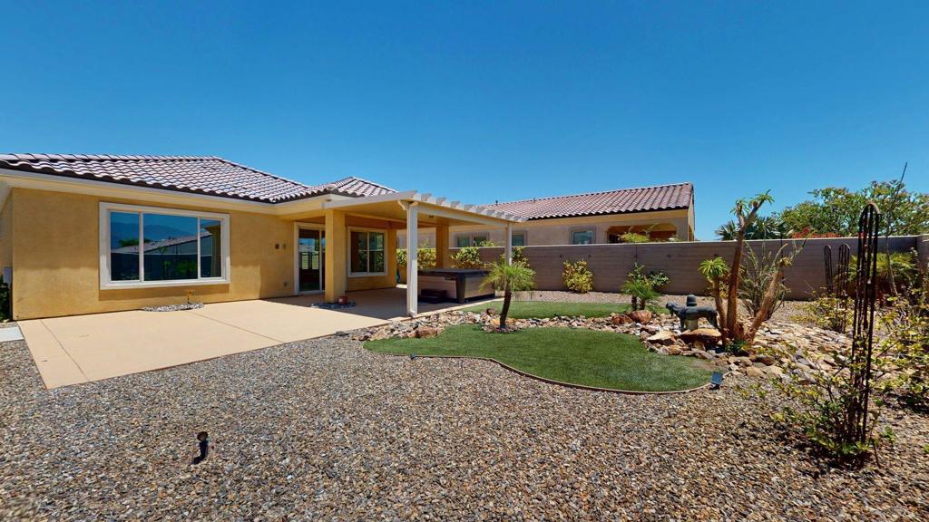 25 Pinot Noir Property Photo 34