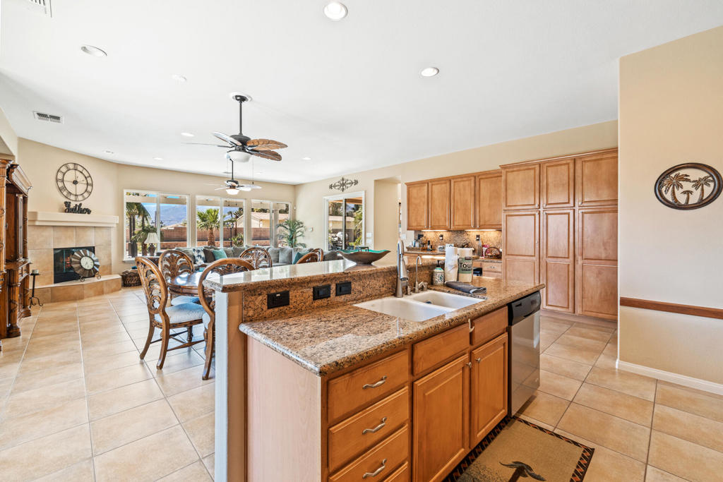 80445 Paria Way Property Photo 16