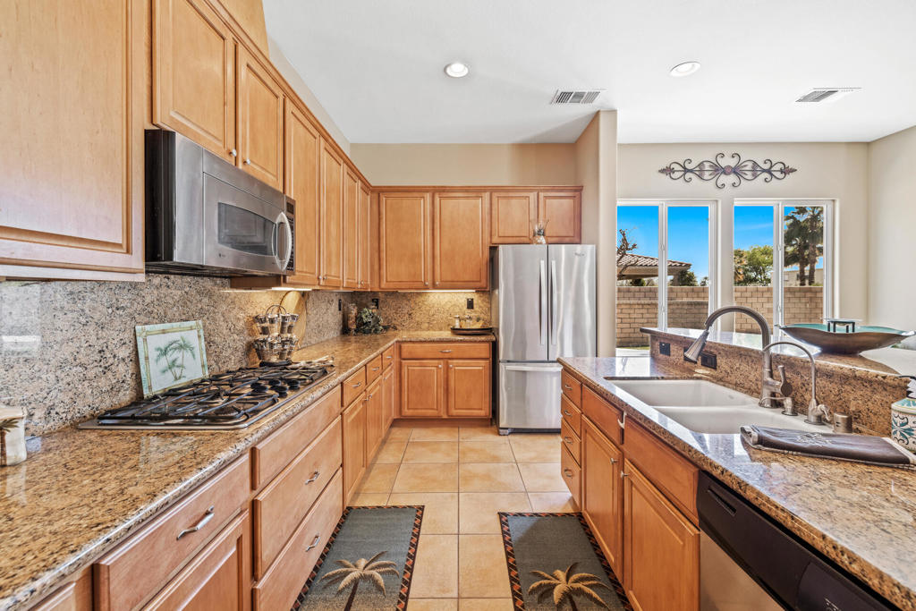 80445 Paria Way Property Photo 17