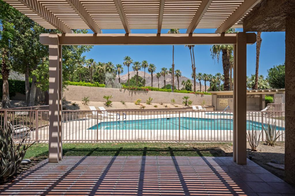 48963 Canyon Crest Lane Property Photo 36