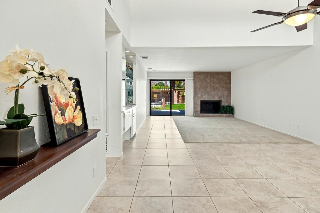 48953 Canyon Crest Lane Property Photo 4