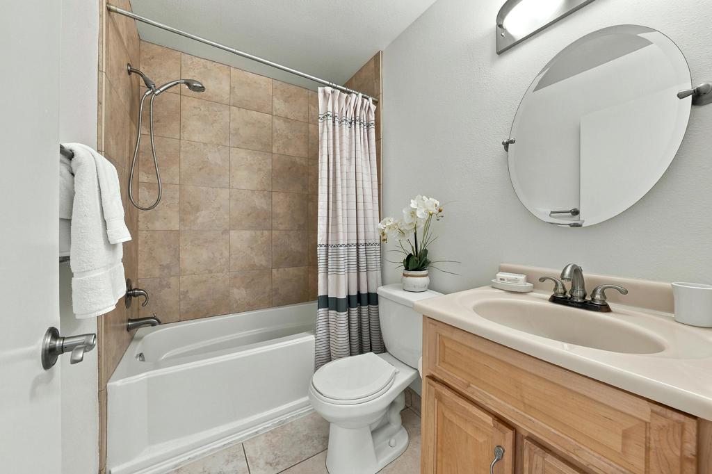 48953 Canyon Crest Lane Property Photo 21