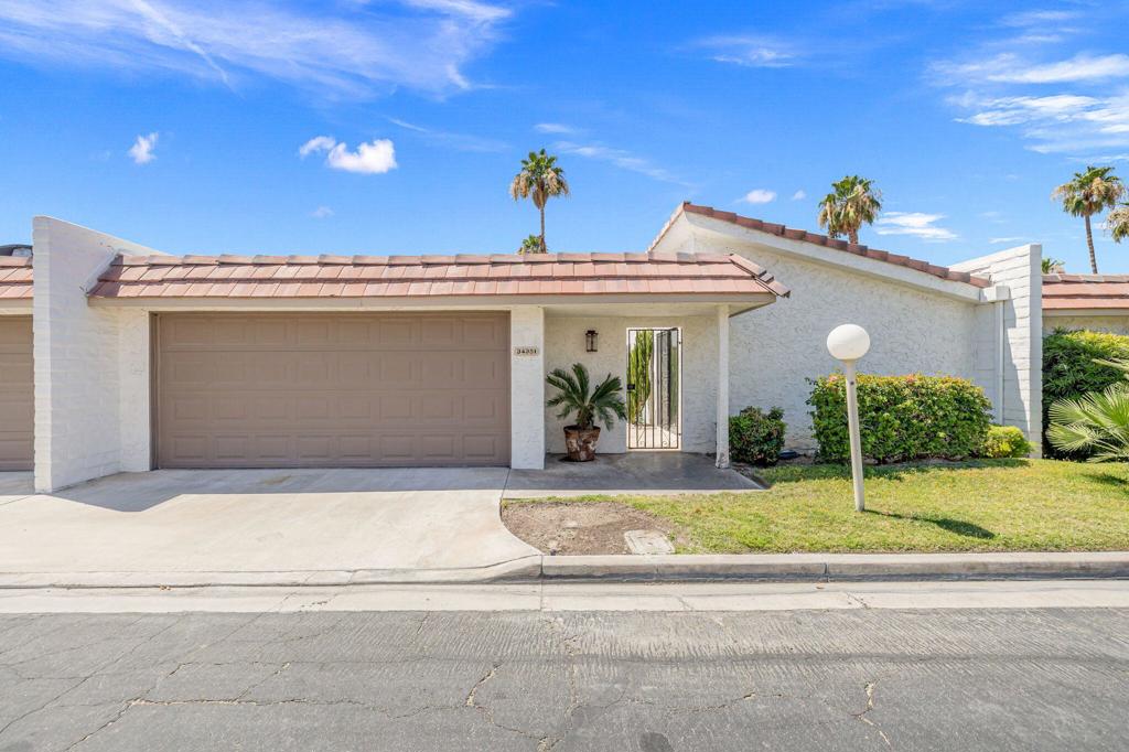 34351 Calle Las Palmas Property Photo 1