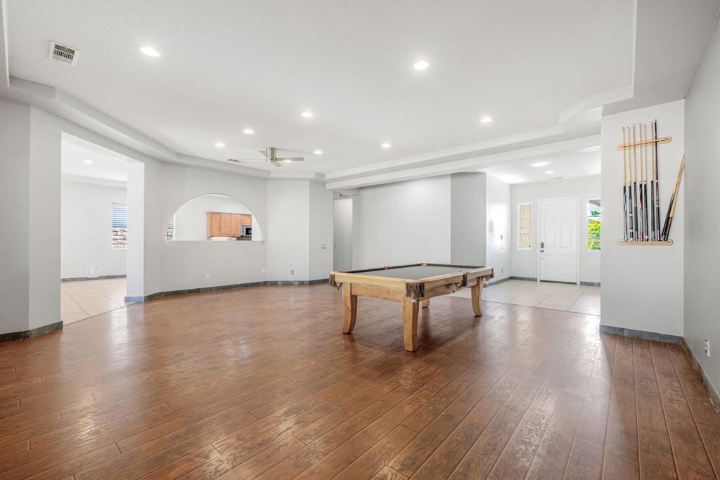 43425 Sentiero Drive Property Photo 2