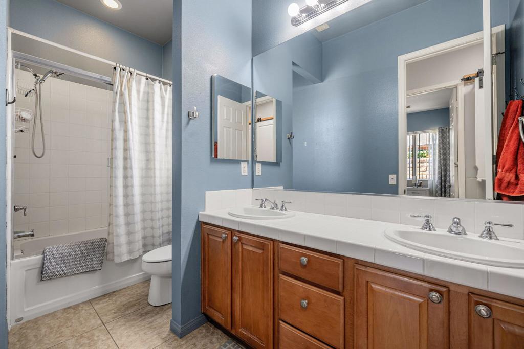 43425 Sentiero Drive Property Photo 26