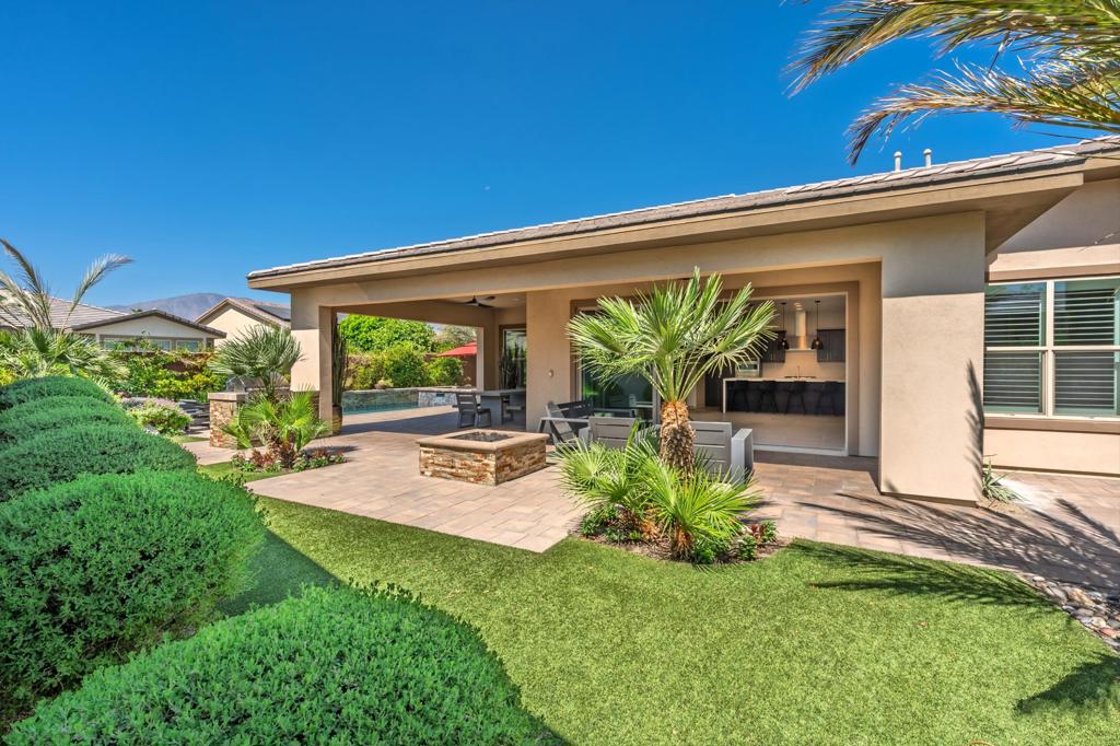 82455 Live Oak Canyon Drive Property Photo 3