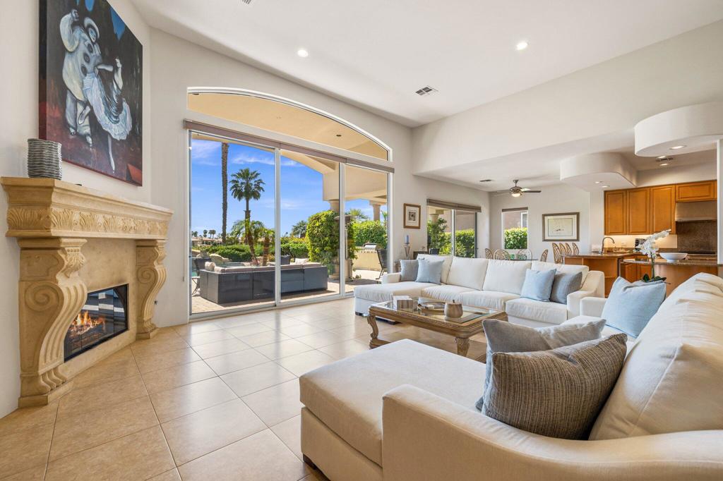 48474 Vista Palomino Property Photo 25